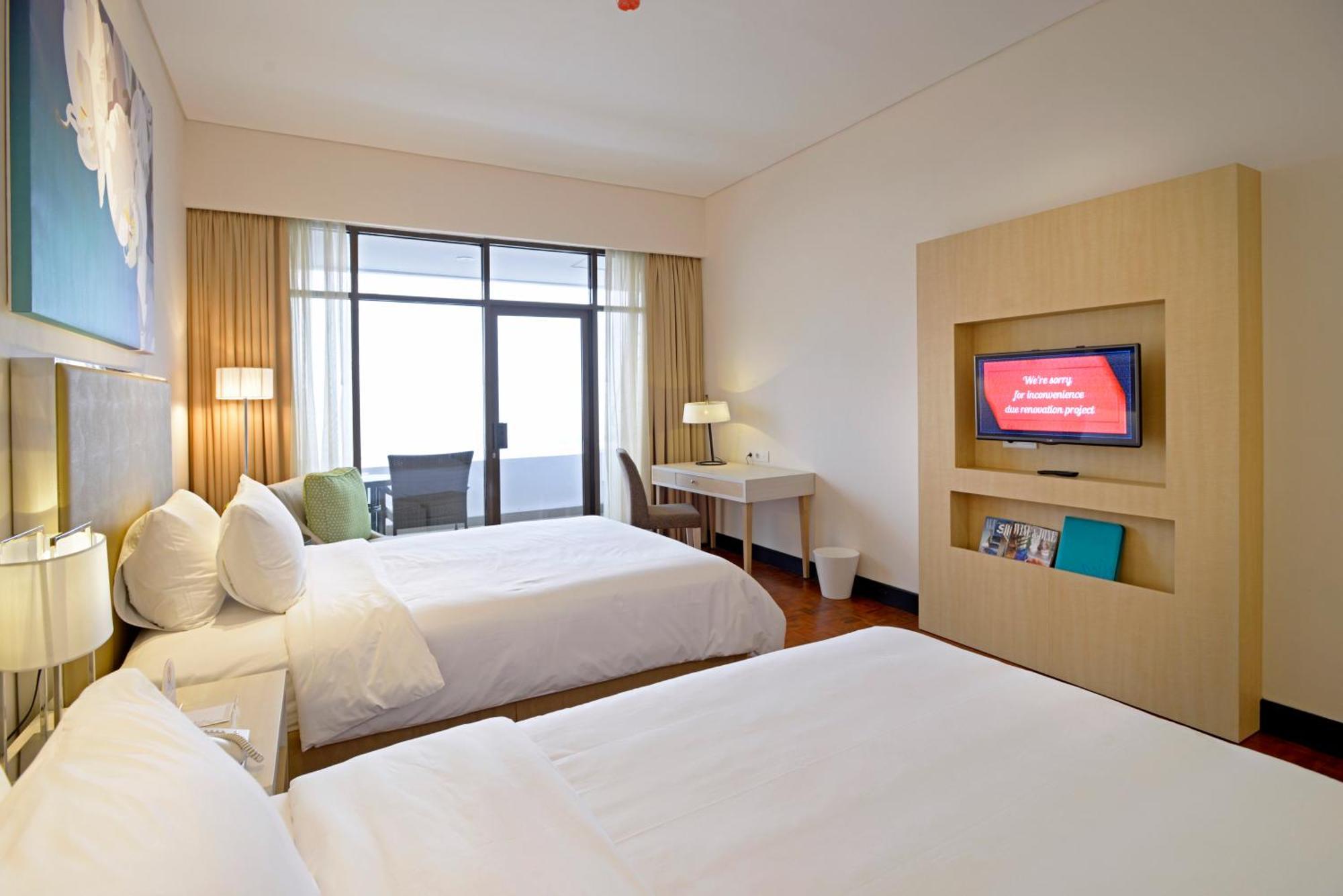 Surya Hotel & Cottages Prigen Ngoại thất bức ảnh