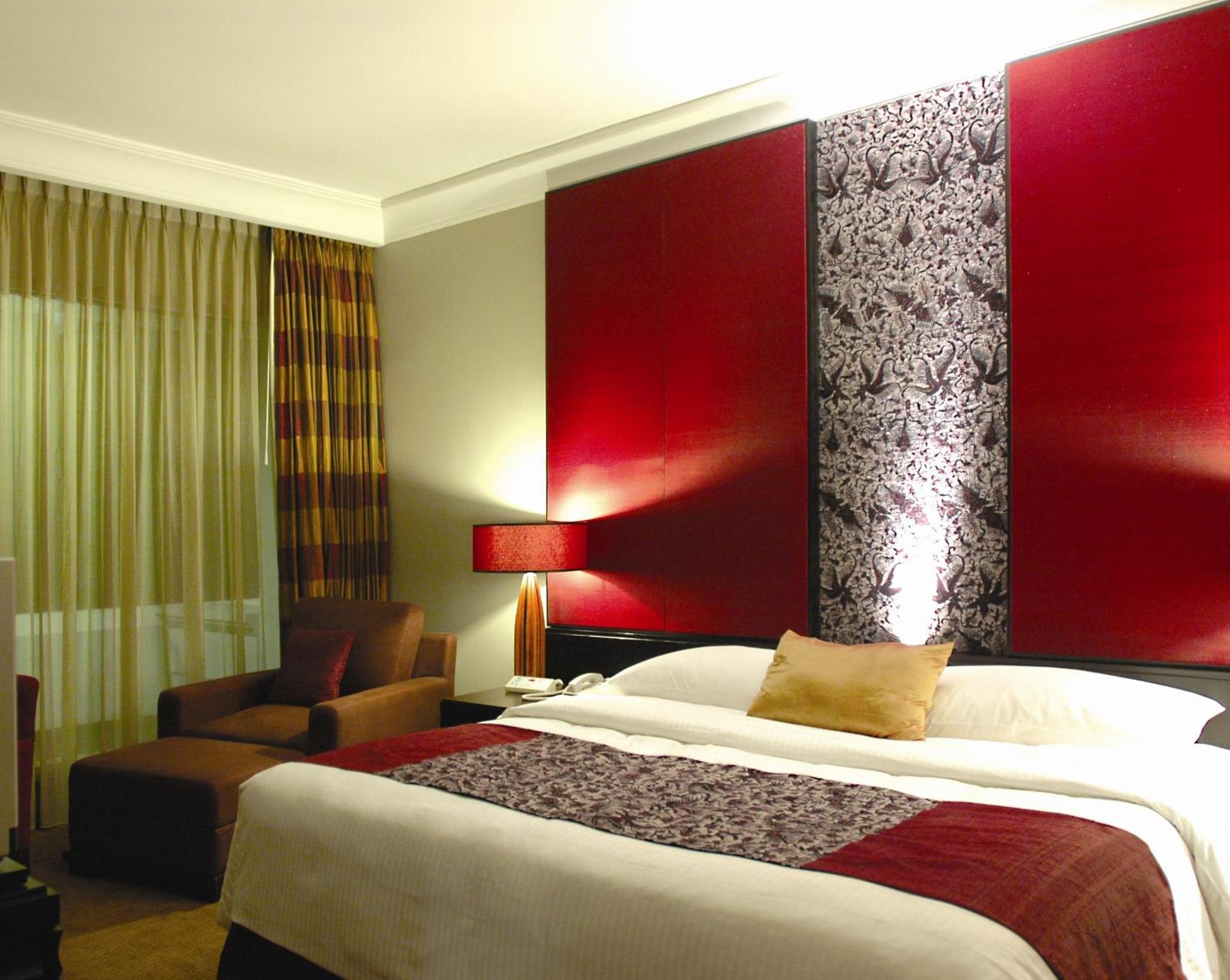 Surya Hotel & Cottages Prigen Ngoại thất bức ảnh