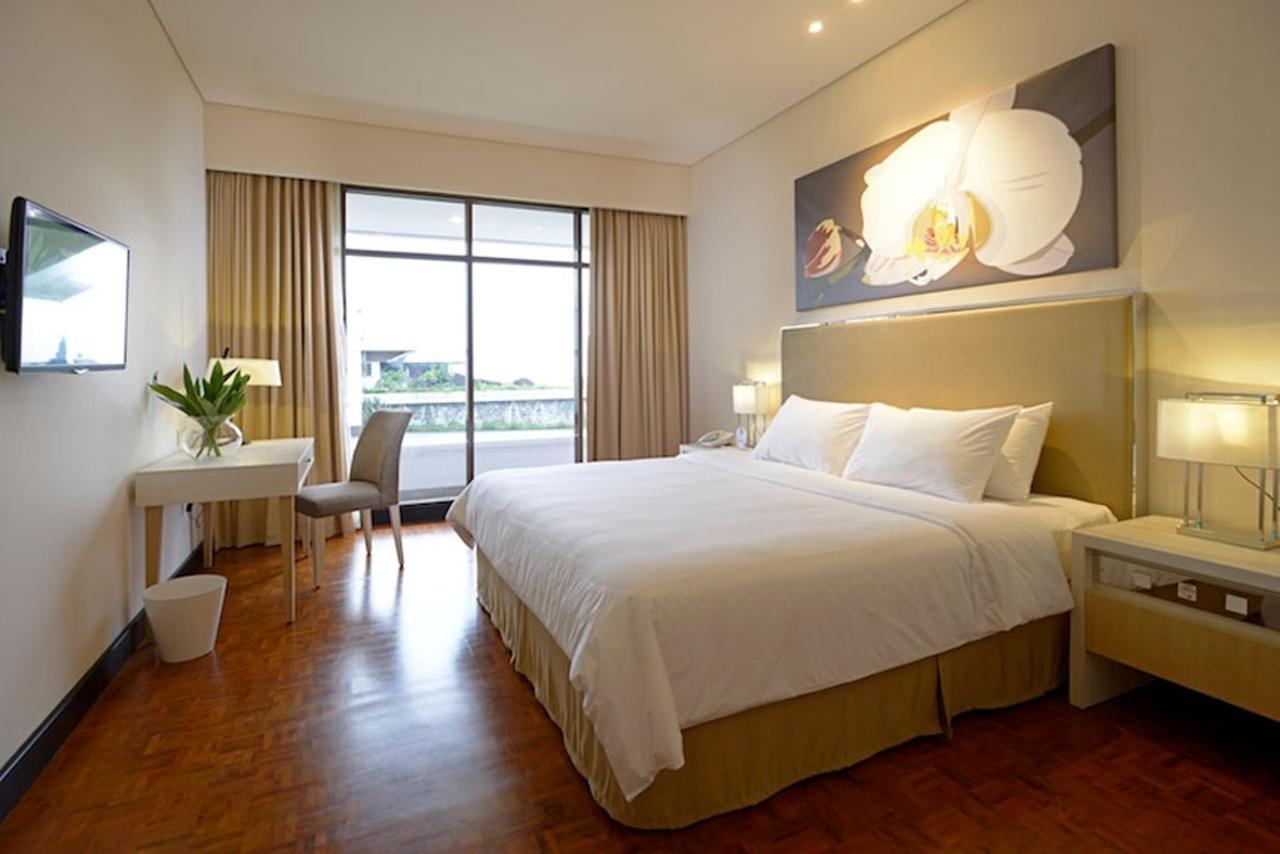 Surya Hotel & Cottages Prigen Ngoại thất bức ảnh