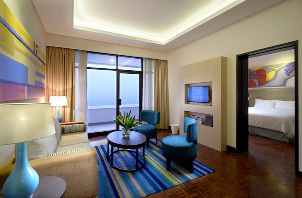 Surya Hotel & Cottages Prigen Ngoại thất bức ảnh